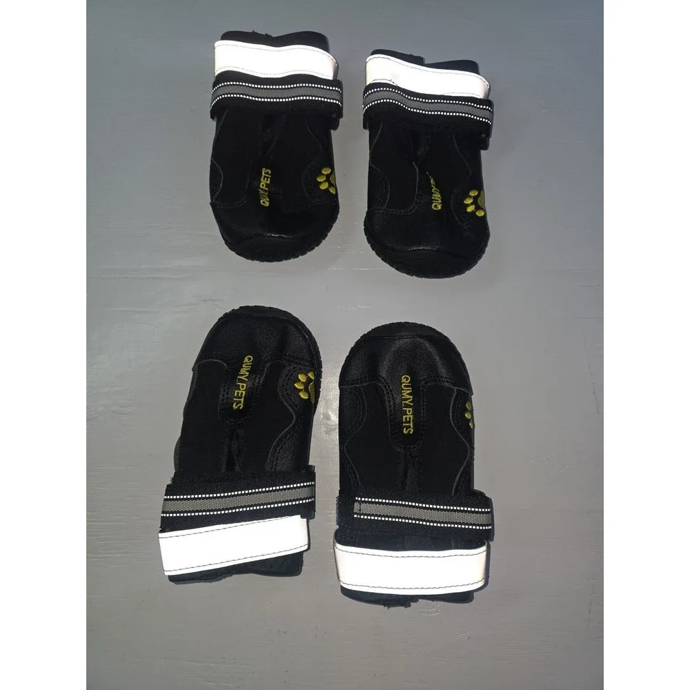 QUMY Dog Shoes for Dogs, Medium Dog Boots & Paw Protectors Size 6 - Black